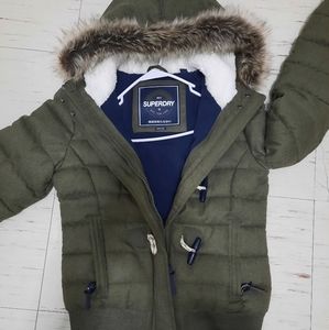 Khaki Green Superdry Winter jacket M-SIZE